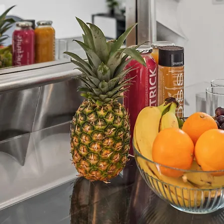 Sky9 Homes & - Vienna South *