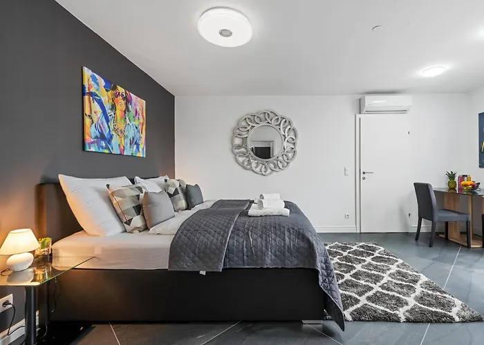 Sky9 Homes & - Vienna South Vösendorf