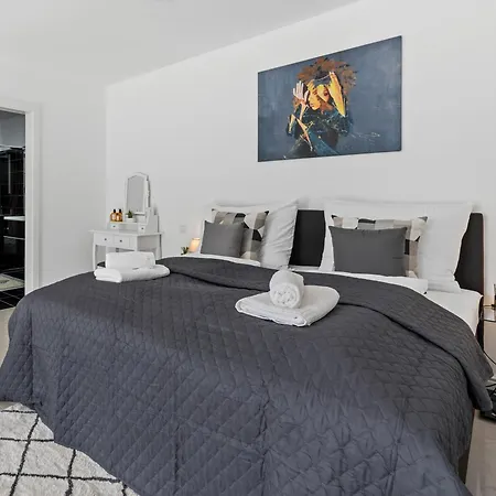 Sky9 Homes & - Vienna South Villa Voesendorf